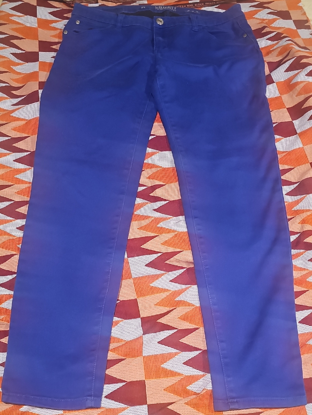 Celebrity Pink Skinny Jeans in Royal Blue Ladies Size 15, Pretty Blue Color